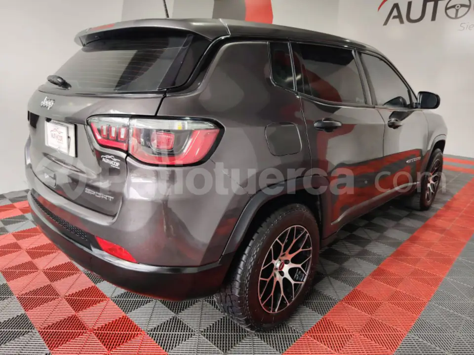 Foto 21 de Jeep Compass