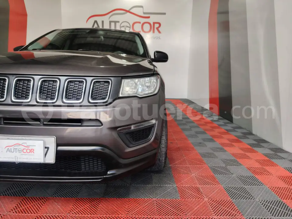 Foto 24 de Jeep Compass