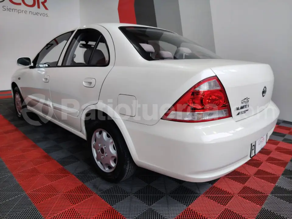 Foto 8 de Nissan Almera