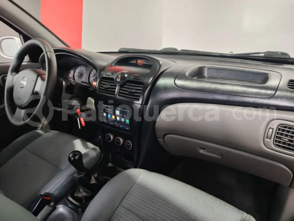 Foto 17 de Nissan Almera