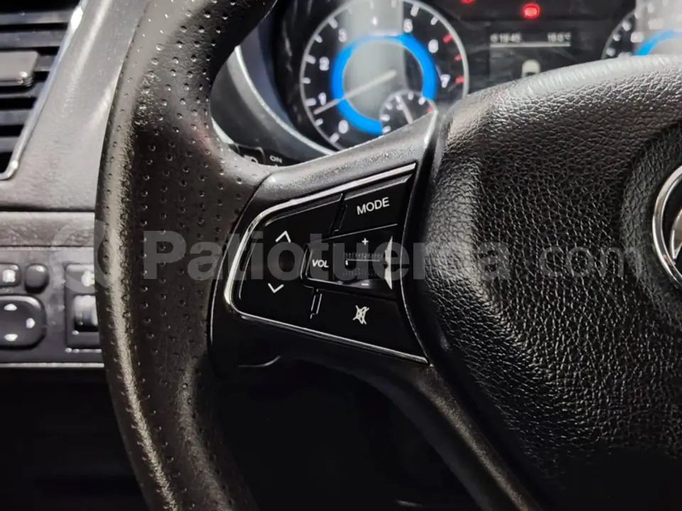 Foto 23 de DongFeng Glory 560