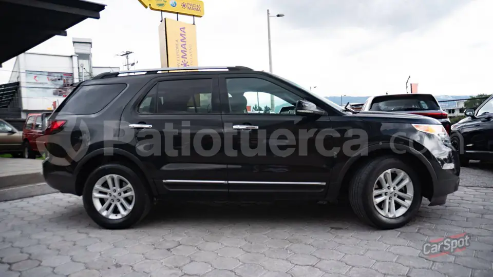 Foto 3 de Ford Explorer XLT