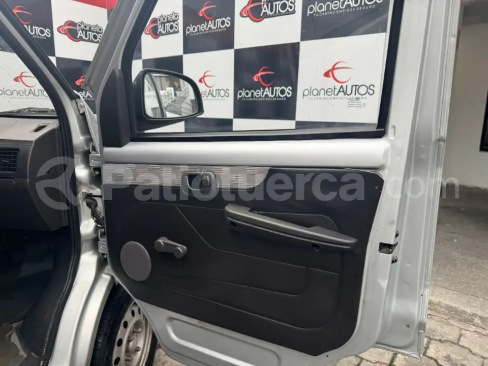 Foto 13 de Chevrolet N300 MAX CARGO 1.2L TM AC