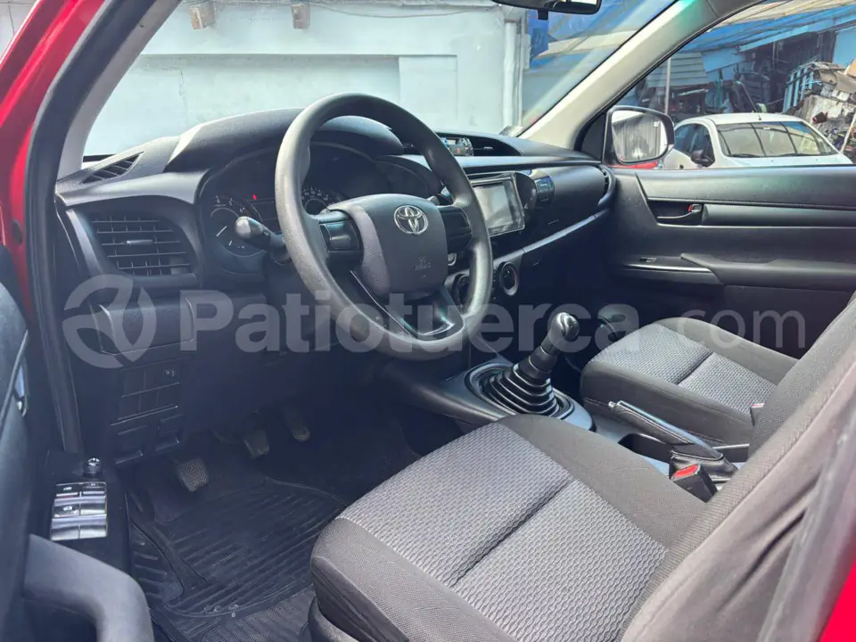 Foto 12 de Toyota Hilux CD 4x2