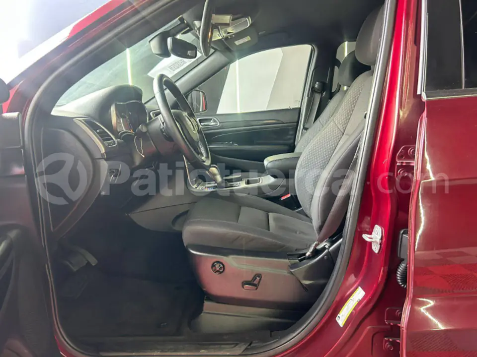 Foto 13 de Jeep Cherokee Laredo