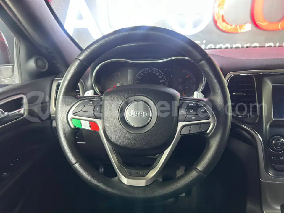 Foto 21 de Jeep Cherokee Laredo