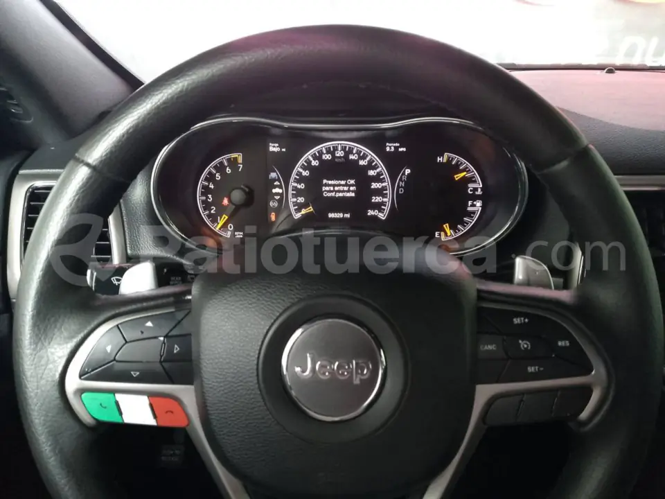 Foto 15 de Jeep Cherokee Laredo