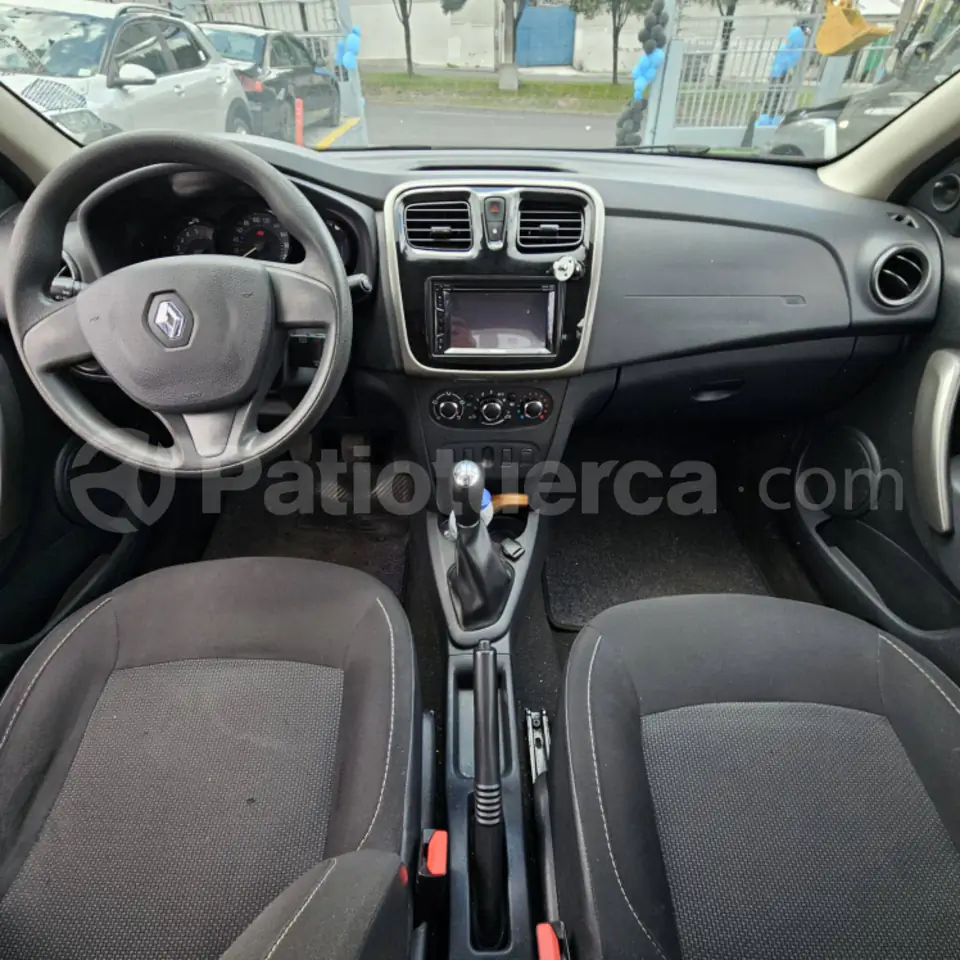 Foto 15 de Renault LOGAN EXPRESSION 1.6