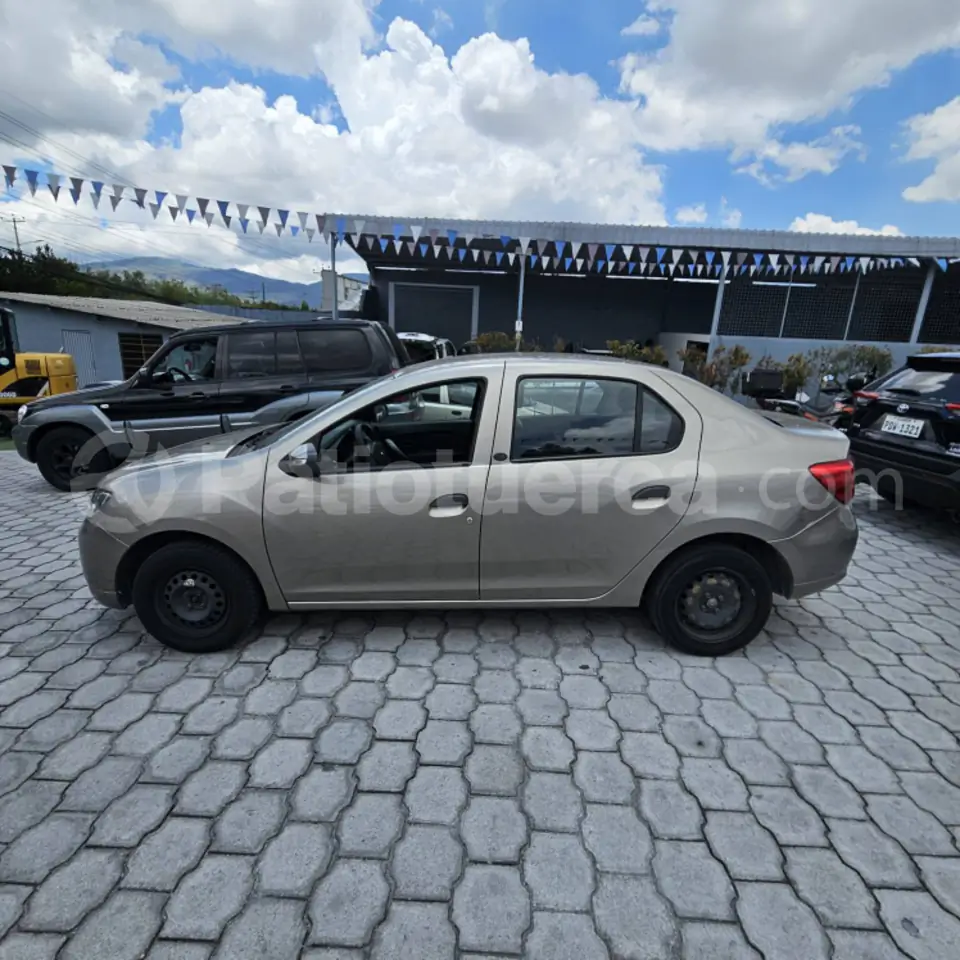 Foto 17 de Renault LOGAN EXPRESSION 1.6