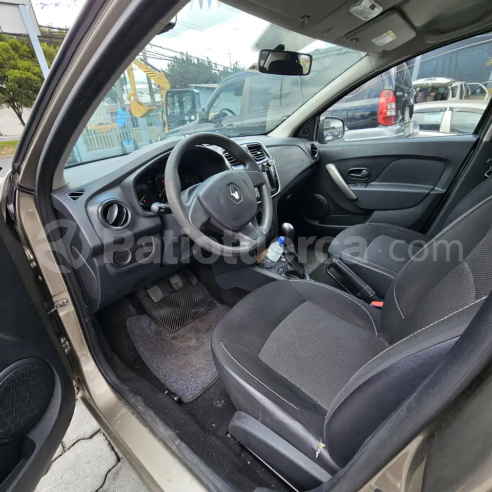 Foto 20 de Renault LOGAN EXPRESSION 1.6
