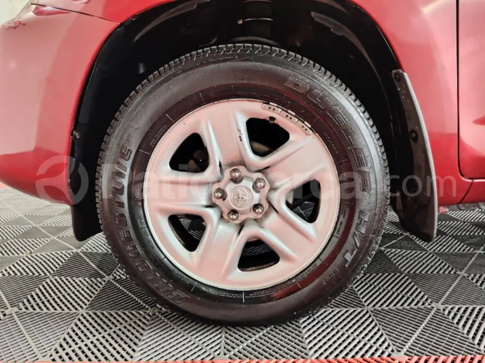 Foto 10 de Toyota RAV 4