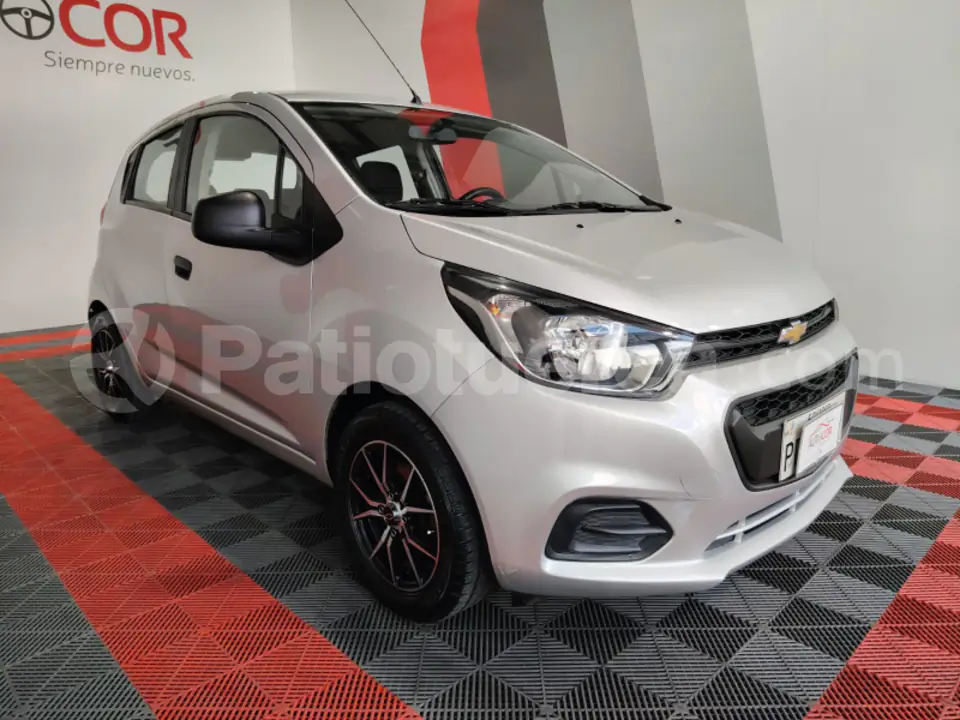 Foto 2 de Chevrolet Spark GT