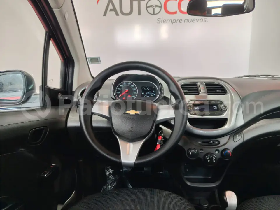 Foto 15 de Chevrolet Spark GT