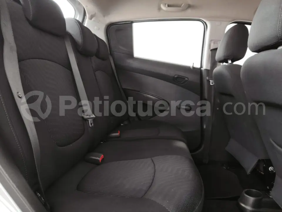 Foto 16 de Chevrolet Spark GT
