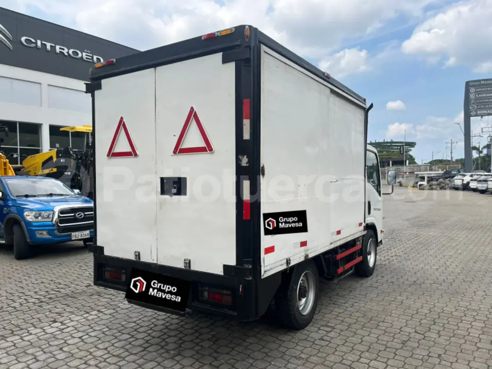 Foto 6 de Chevrolet NLR 55E