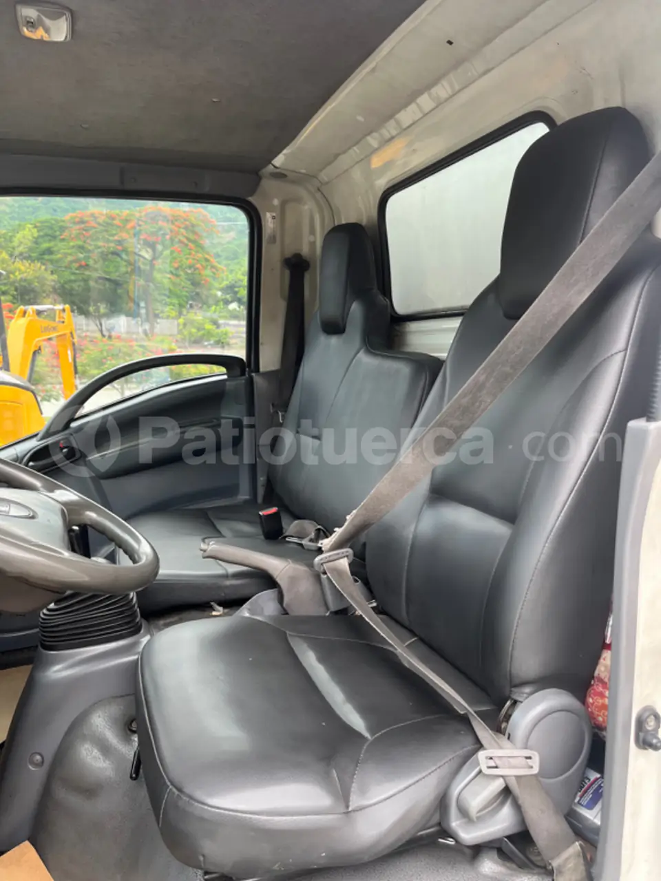 Foto 12 de Chevrolet NLR 55E