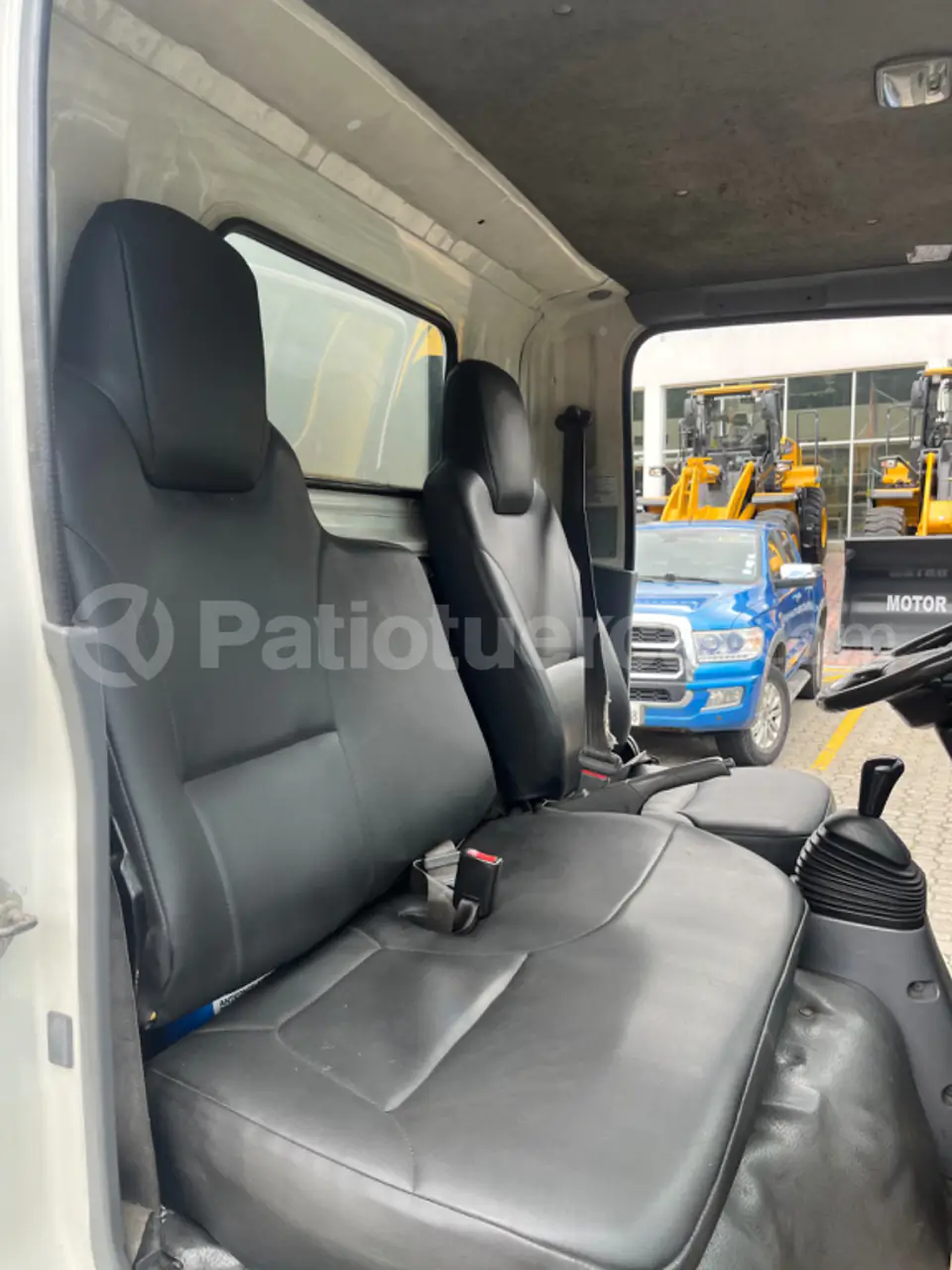 Foto 15 de Chevrolet NLR 55E