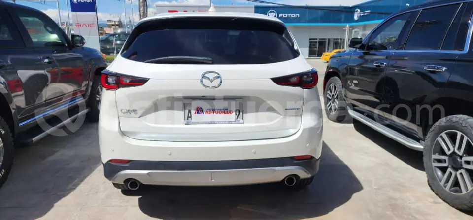 Foto 2 de Mazda CX-5 Active