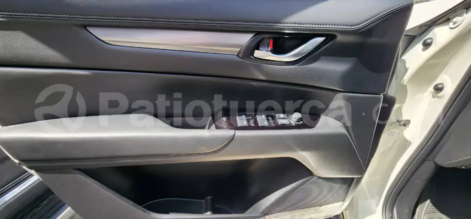 Foto 7 de Mazda CX-5 Active