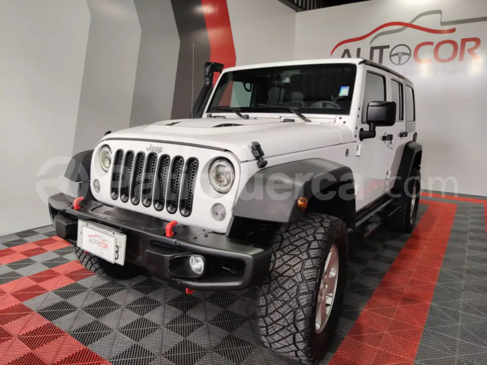 Foto 1 de Jeep Wrangler Rubicon