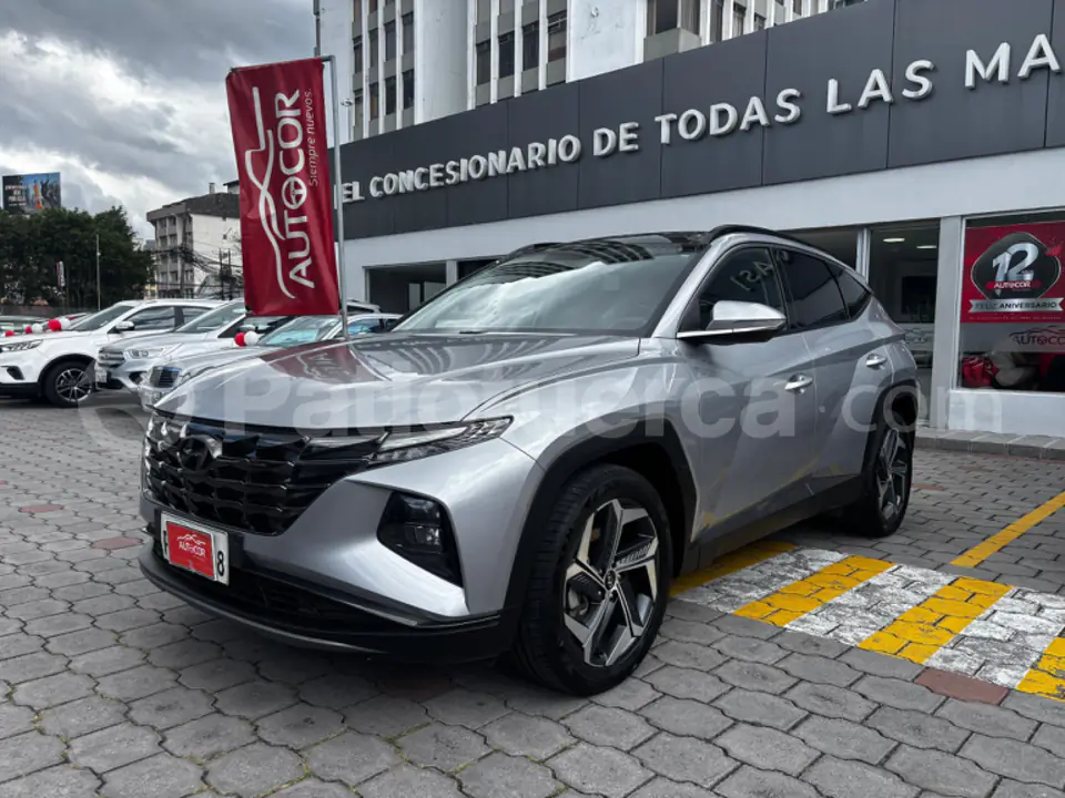 Foto 1 de Hyundai Tucson NX4E