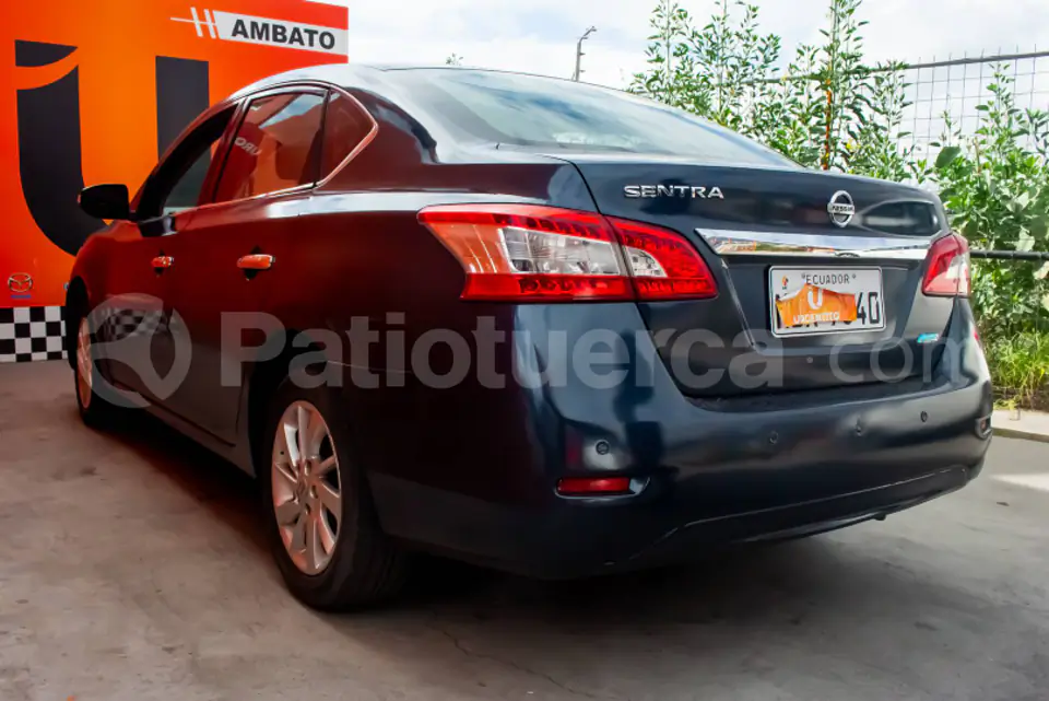 Foto 5 de Nissan Sentra Advance TM