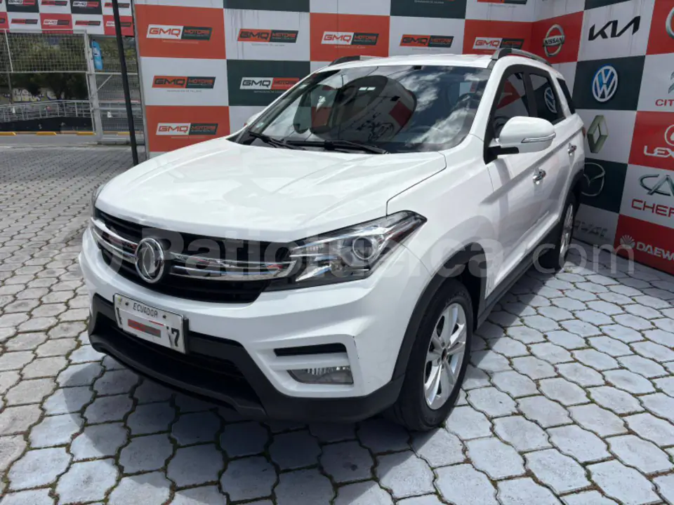 Foto 3 de DongFeng Glory 560