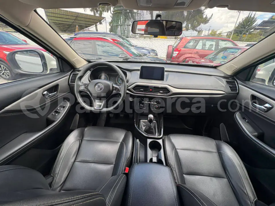 Foto 14 de DongFeng Glory 560