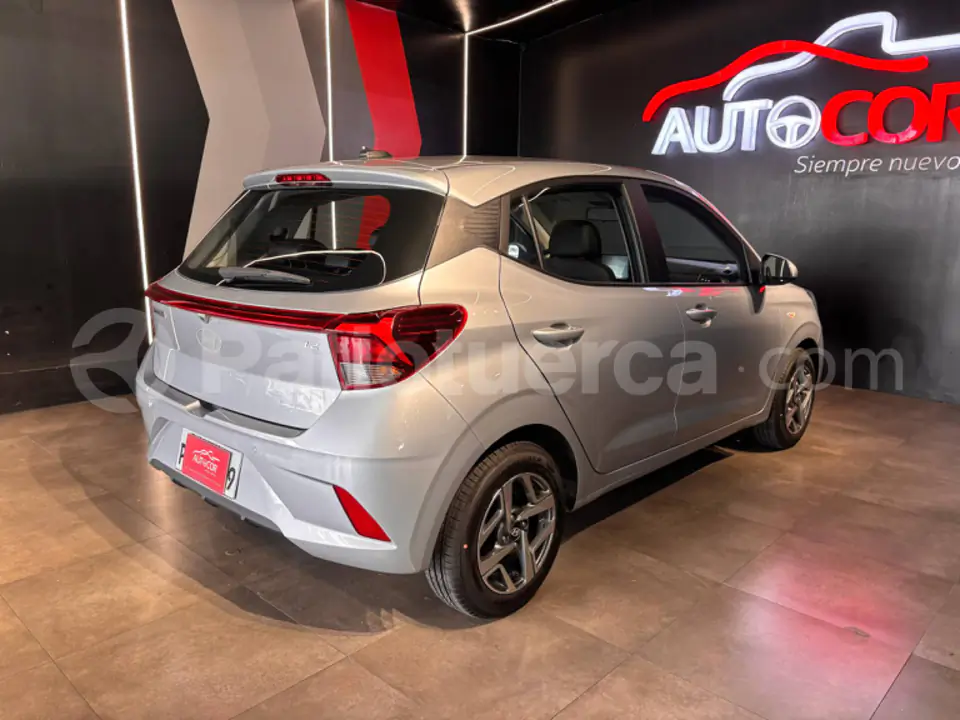 Foto 4 de Hyundai Grand I10 HB