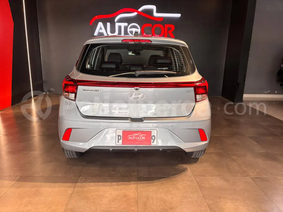 Foto 6 de Hyundai Grand I10 HB