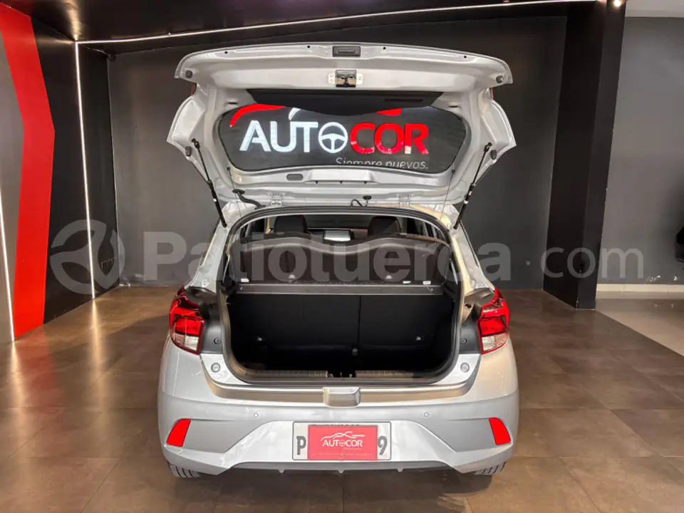 Foto 7 de Hyundai Grand I10 HB