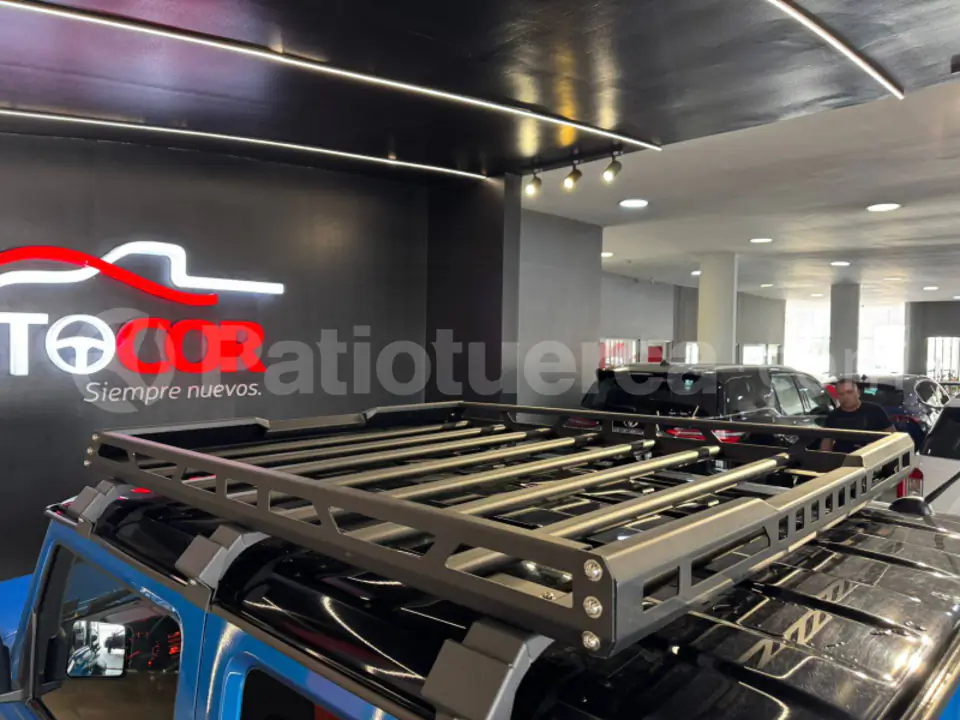 Foto 18 de Suzuki Jimny GL