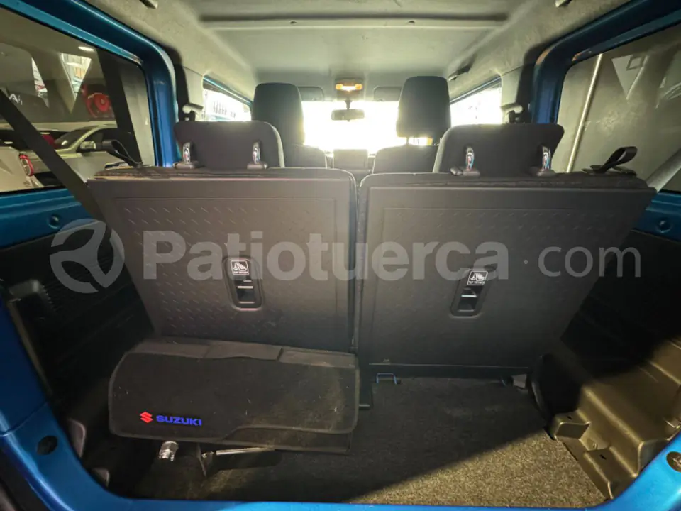 Foto 15 de Suzuki Jimny GL