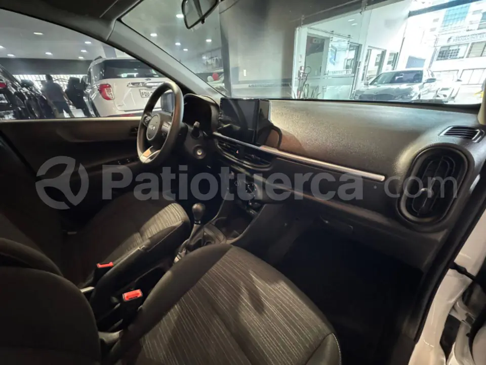 Foto 16 de Kia PICANTO LX