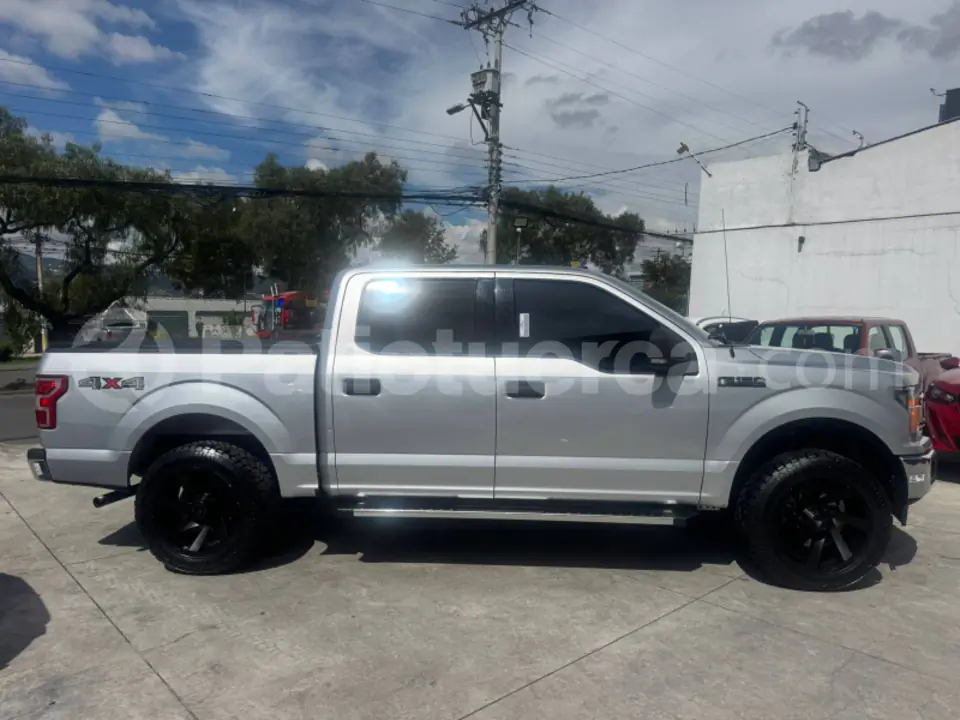 Foto 5 de Ford F150 XLT 4X4