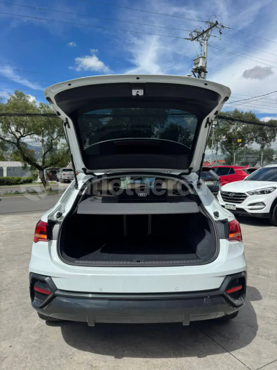 Foto 12 de Audi Q3 SPORTBACK