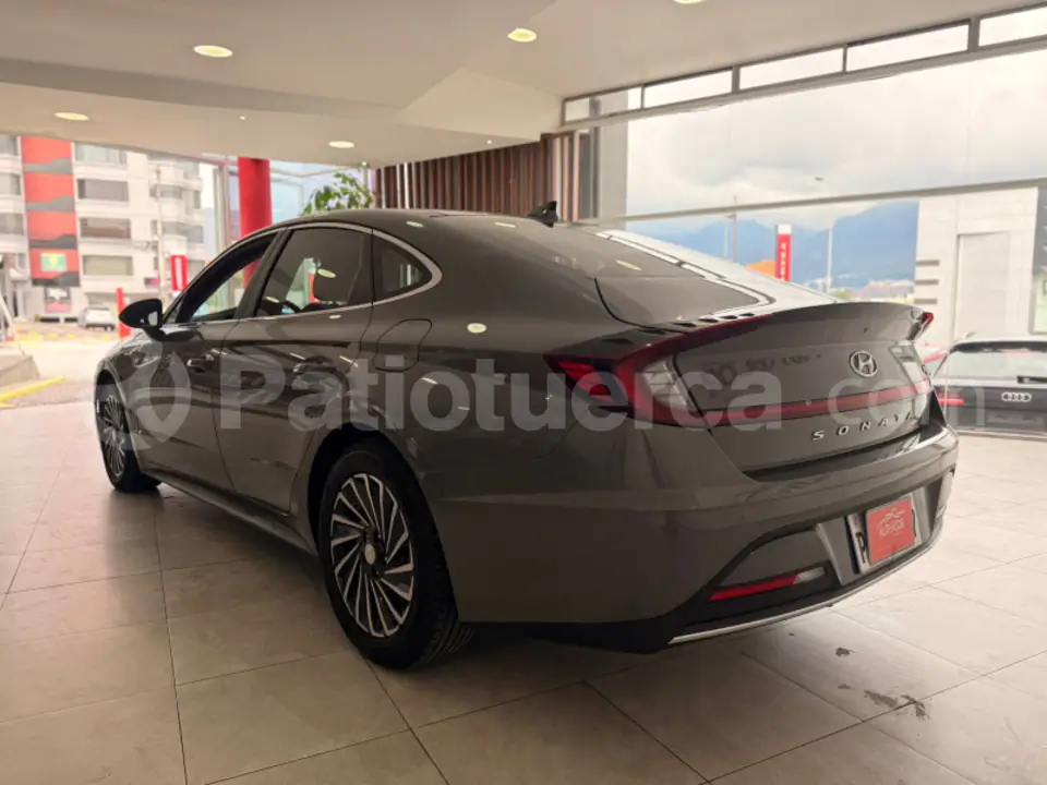 Foto 5 de Hyundai Sonata