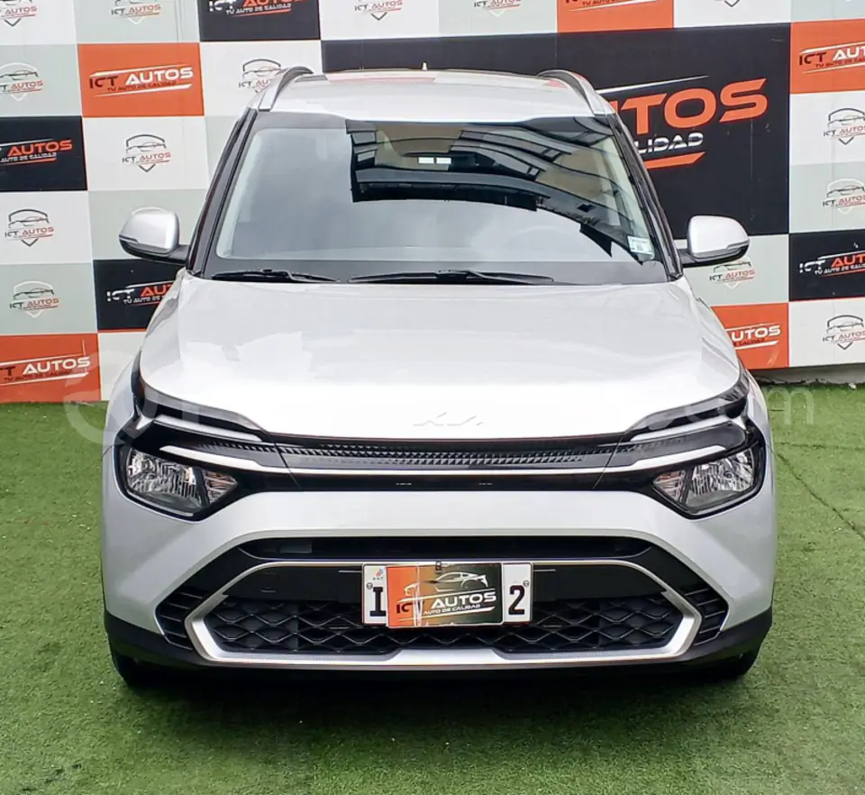 Foto 1 de Kia Carens Lx7