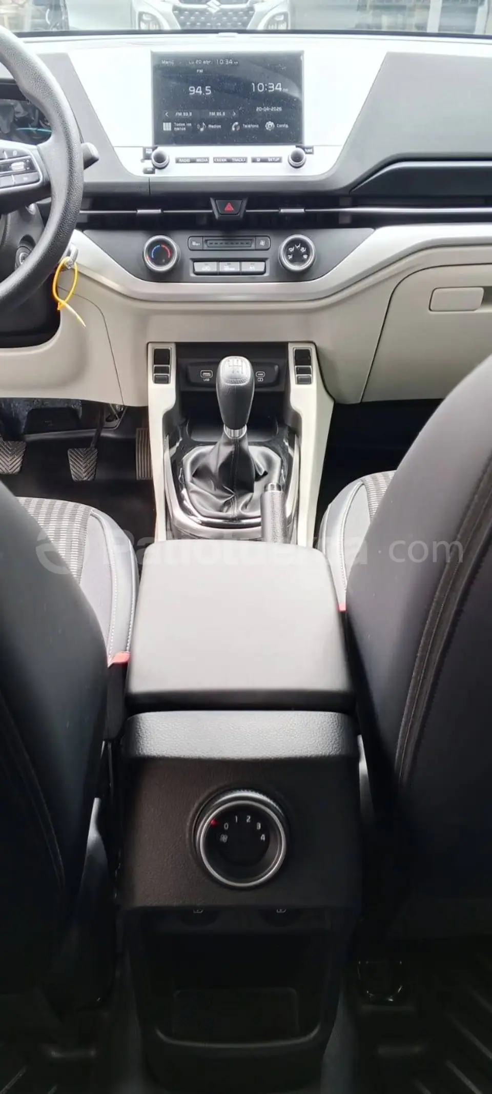 Foto 6 de Kia Carens Lx7