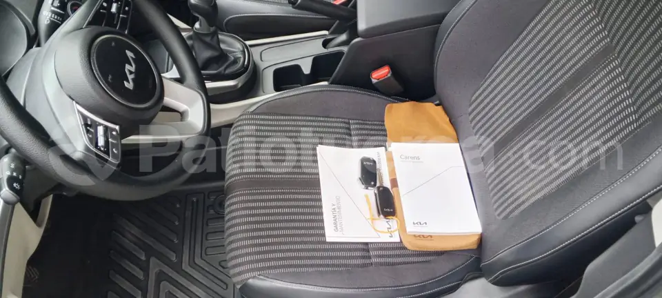 Foto 8 de Kia Carens Lx7