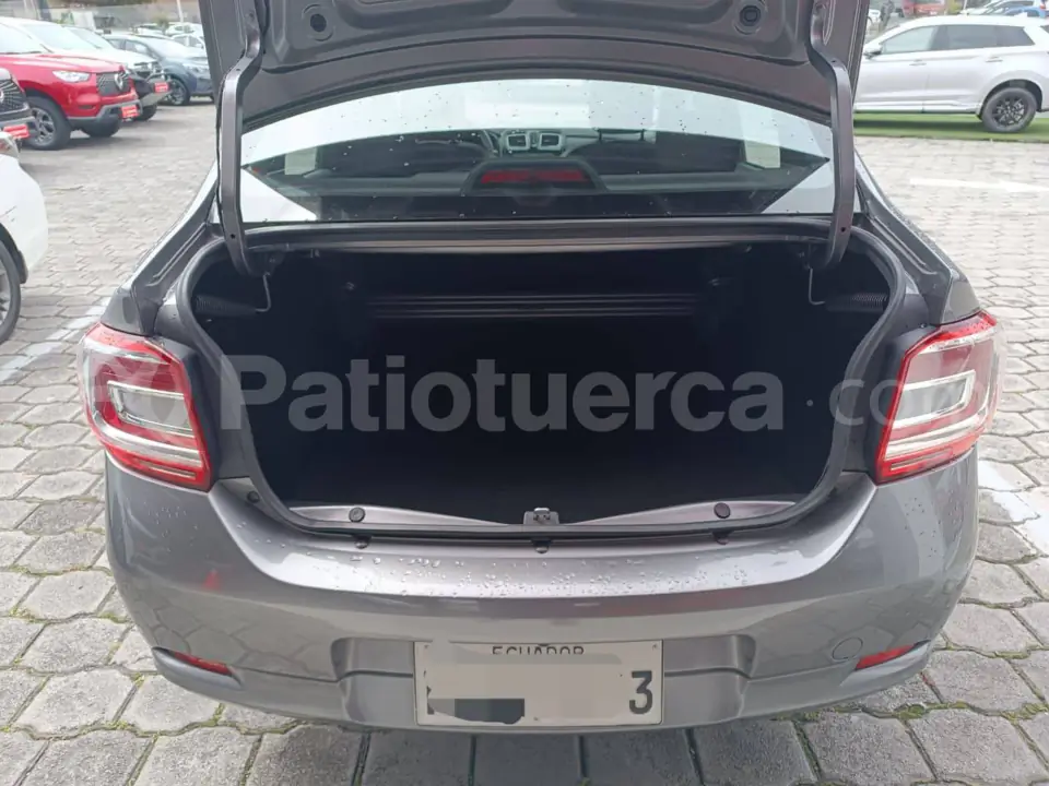 Foto 6 de Renault Logan zen fase II