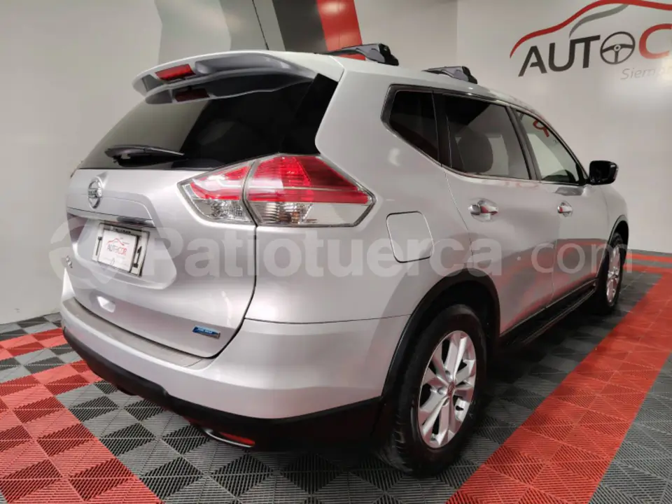 Foto 5 de Nissan XTRAIL SENSE
