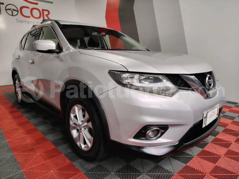 Foto 8 de Nissan XTRAIL SENSE