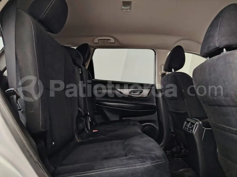 Foto 22 de Nissan XTRAIL SENSE