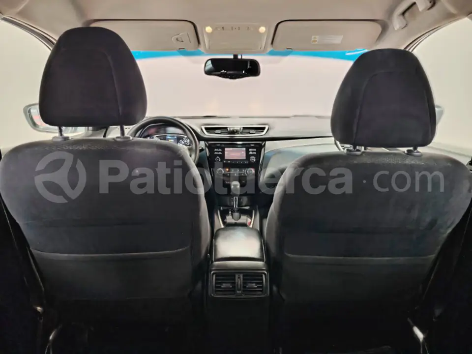 Foto 25 de Nissan XTRAIL SENSE