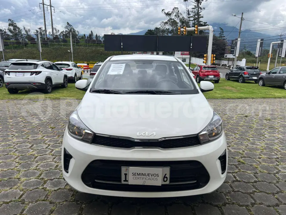 Foto 2 de Kia Soluto LX