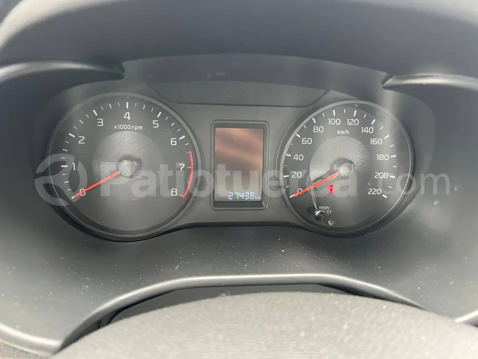 Foto 11 de Kia Soluto LX