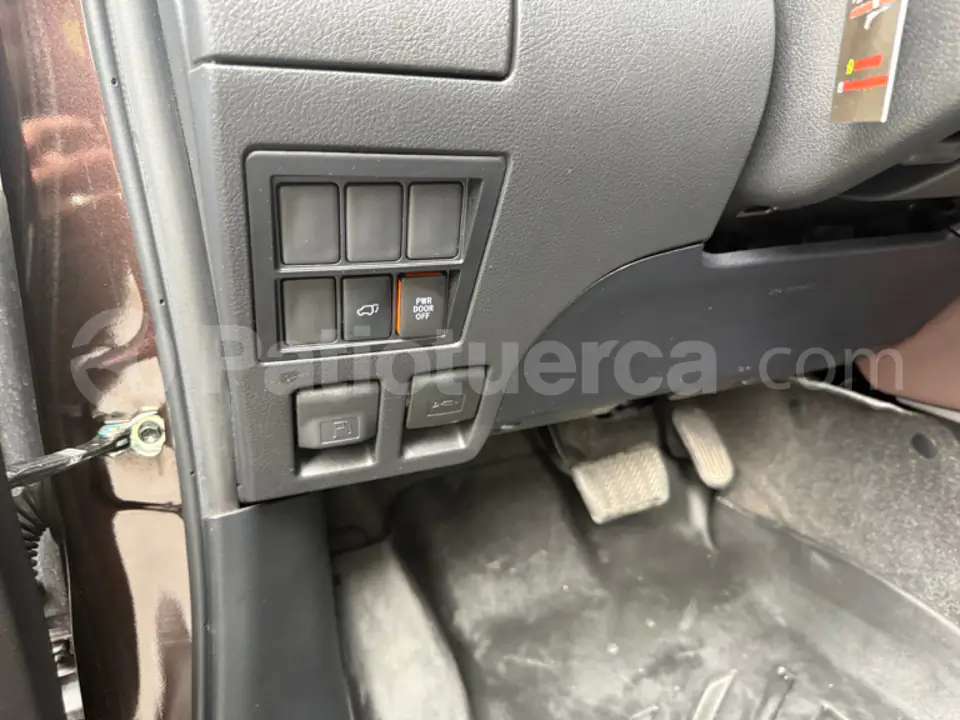 Foto 24 de Toyota Fortuner 4.0