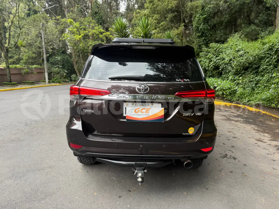 Foto 7 de Toyota New Fortuner