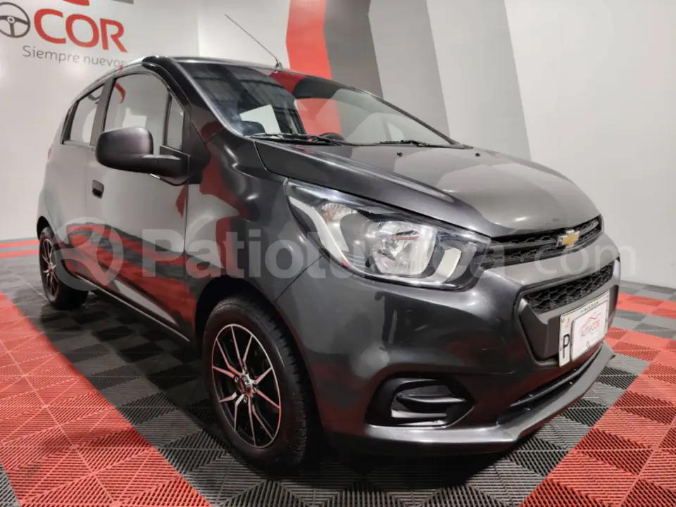 Foto 3 de Chevrolet Spark GT